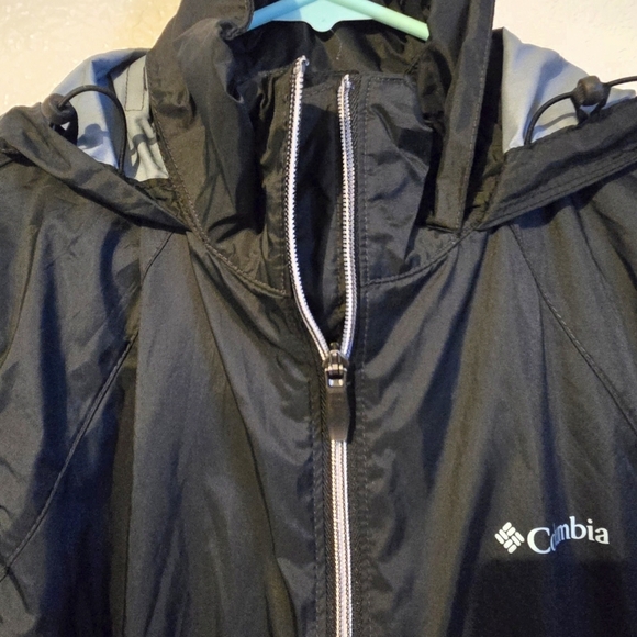 Columbia Black Jacket - Picture 3 of 16